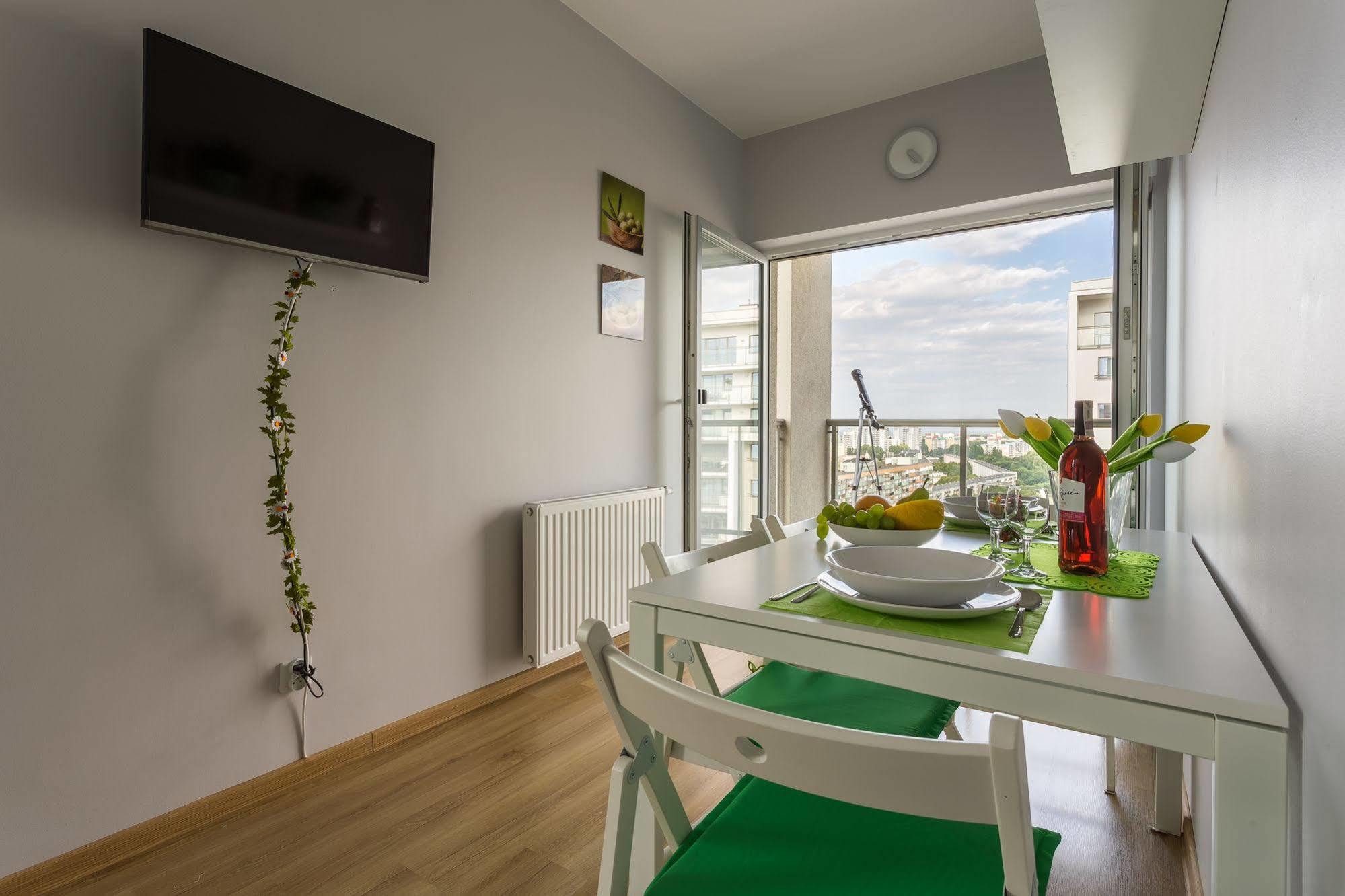 Eos Apartment *
