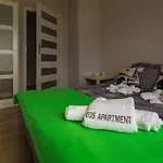 Eos Apartment